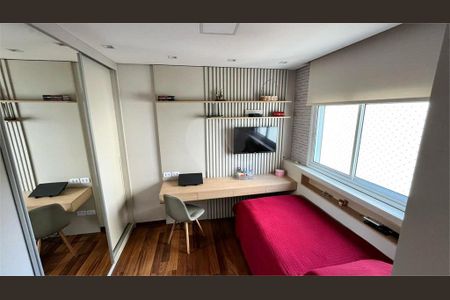 Apartamento à venda com 176m², 4 quartos e 3 vagas