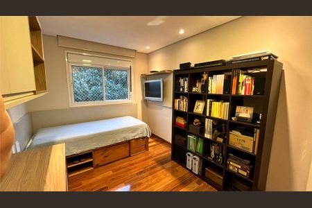 Apartamento à venda com 176m², 4 quartos e 3 vagas