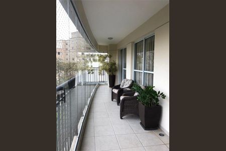 Apartamento à venda com 176m², 4 quartos e 3 vagas