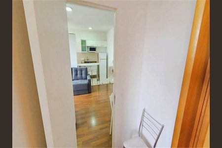 Apartamento à venda com 45m², 1 quarto e 1 vaga