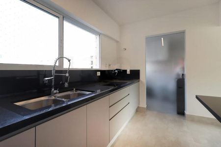 Apartamento à venda com 117m², 3 quartos e 1 vaga