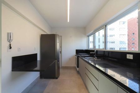 Apartamento à venda com 117m², 3 quartos e 1 vaga