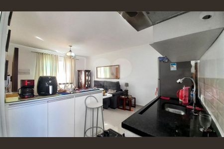 Casa à venda com 48m², 2 quartos e sem vaga