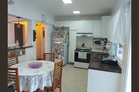 Apartamento à venda com 136m², 3 quartos e 2 vagas