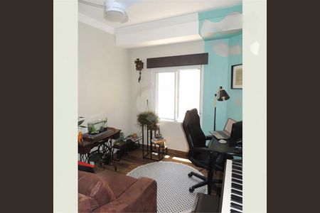 Casa à venda com 198m², 3 quartos e 3 vagas