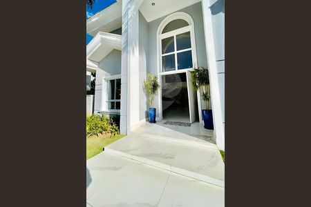 Casa à venda com 730m², 5 quartos e 6 vagas