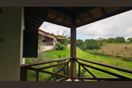 Casa de condomínio à venda com 460m², 4 quartos e 5 vagasVaranda Suíte 3