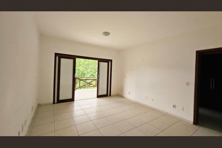 Casa de condomínio à venda com 460m², 4 quartos e 5 vagasSuíte 3