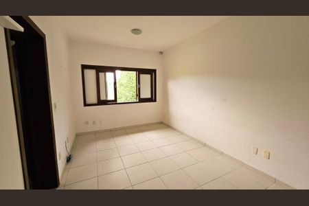 Casa de condomínio à venda com 460m², 4 quartos e 5 vagasSuíte 2