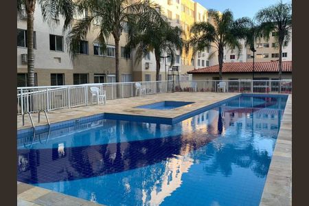 Apartamento à venda com 47m², 2 quartos e sem vagaÁrea comum - Piscina