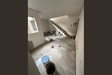 Apartamento à venda com 100m², 2 quartos e 1 vaga