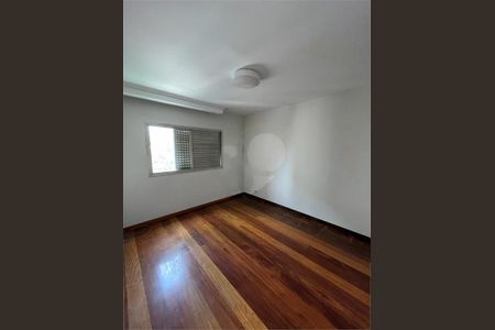 Apartamento à venda com 200m², 3 quartos e 2 vagas