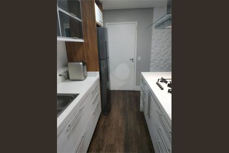 Apartamento à venda com 70m², 2 quartos e 1 vaga
