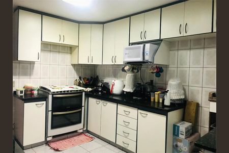 Casa à venda com 136m², 3 quartos e 1 vaga