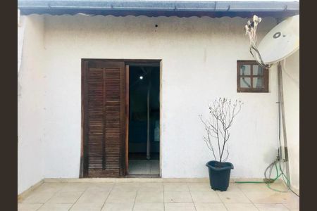 Casa à venda com 136m², 3 quartos e 1 vaga