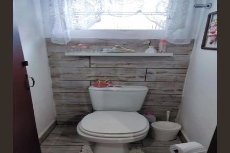 Casa à venda com 252m², 3 quartos e 3 vagas