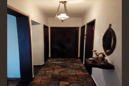 Casa à venda com 252m², 3 quartos e 3 vagas