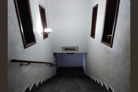 Casa à venda com 252m², 3 quartos e 3 vagas
