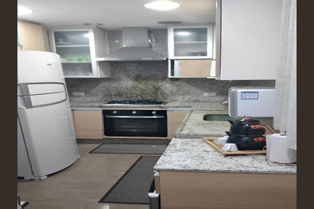 Apartamento à venda com 176m², 3 quartos e 2 vagas