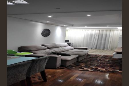 Apartamento à venda com 176m², 3 quartos e 2 vagas