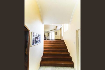 Casa à venda com 410m², 3 quartos e 6 vagas