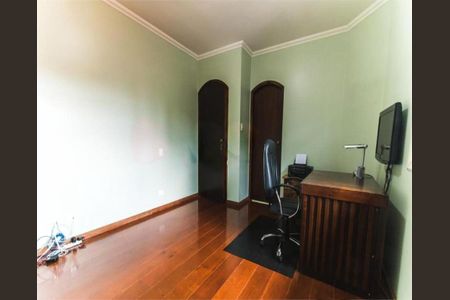 Casa à venda com 410m², 3 quartos e 6 vagas