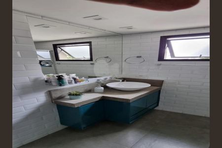 Apartamento à venda com 68m², 2 quartos e 1 vaga
