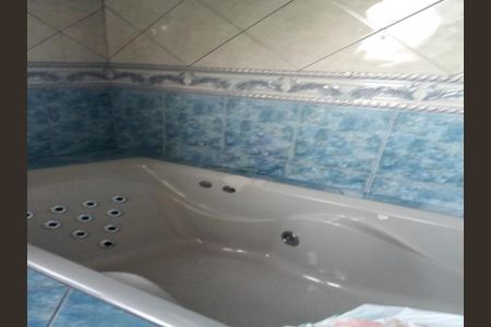 Casa à venda com 341m², 4 quartos e 5 vagas