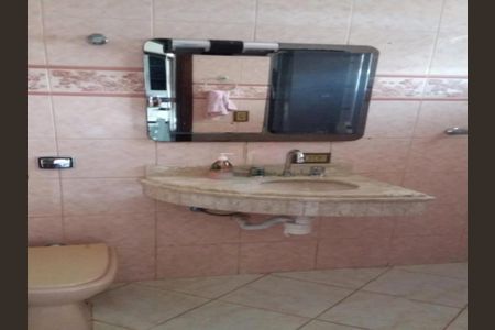 Casa à venda com 341m², 4 quartos e 5 vagas
