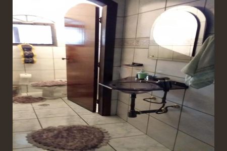 Casa à venda com 341m², 4 quartos e 5 vagas