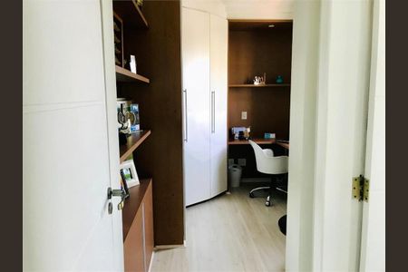 Apartamento à venda com 185m², 3 quartos e 4 vagas