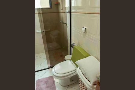 Casa à venda com 257m², 4 quartos e 2 vagas