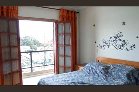 Casa à venda com 257m², 4 quartos e 2 vagas