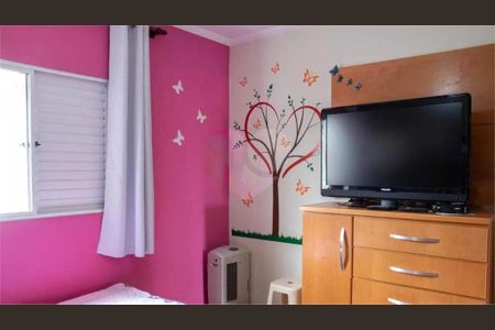 Casa à venda com 257m², 4 quartos e 2 vagas