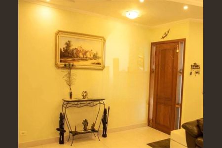 Casa à venda com 257m², 4 quartos e 2 vagas