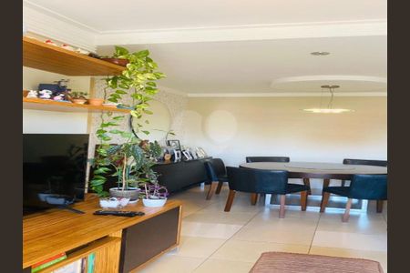 Apartamento à venda com 64m², 2 quartos e 2 vagas