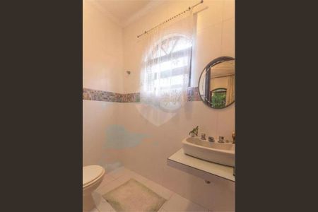 Casa à venda com 530m², 4 quartos e 8 vagas