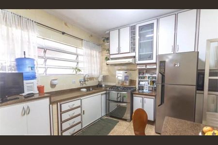 Casa à venda com 530m², 4 quartos e 8 vagas