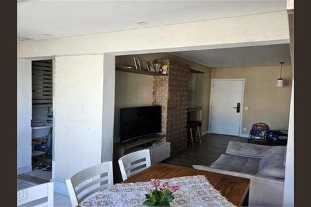 Apartamento à venda com 77m², 2 quartos e 1 vaga