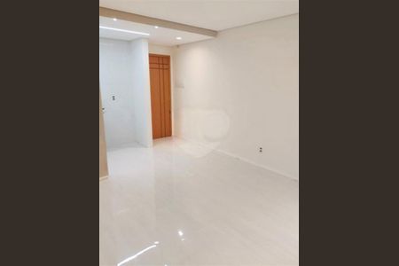 Apartamento à venda com 64m², 2 quartos e 1 vaga