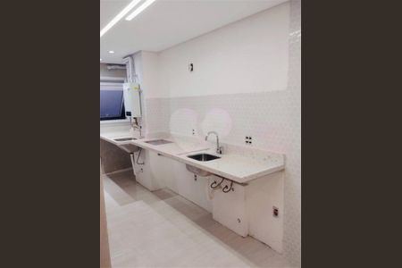 Apartamento à venda com 64m², 2 quartos e 1 vaga
