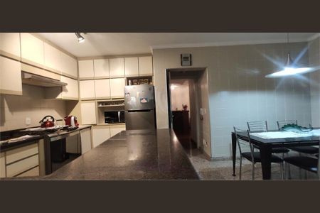 Apartamento à venda com 169m², 3 quartos e 3 vagas