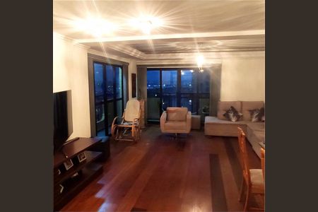 Apartamento à venda com 169m², 3 quartos e 3 vagas