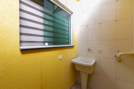 Casa de condomínio para alugar com 65m², 2 quartos e 1 vagaÁrea de Serviço