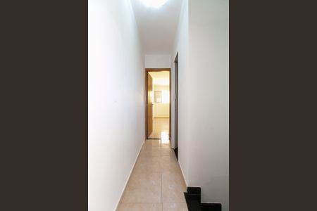 Casa de condomínio para alugar com 65m², 2 quartos e 1 vagaCorredor