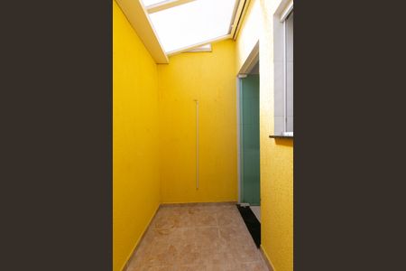 Casa de condomínio para alugar com 65m², 2 quartos e 1 vagaÁrea de Serviço