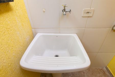 Casa de condomínio para alugar com 65m², 2 quartos e 1 vagaÁrea de Serviço - Tanque