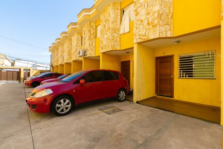Casa de condomínio para alugar com 65m², 2 quartos e 1 vagaGaragem - Entrada