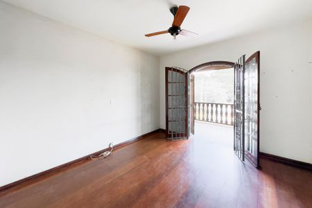 Casa para alugar com 500m², 3 quartos e 5 vagas Casa para alugar com 500m², 3 quartos e 5 vagasQuarto 2