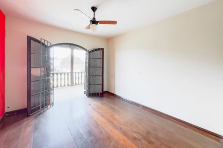 Casa para alugar com 500m², 3 quartos e 5 vagas Casa para alugar com 500m², 3 quartos e 5 vagasQuarto 1